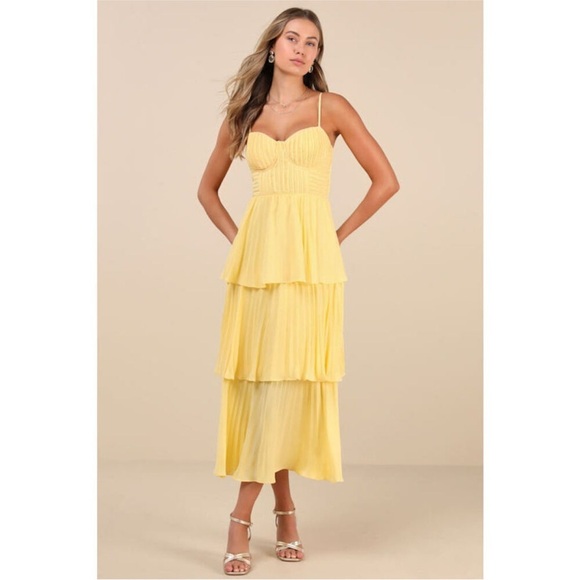 Lulus Dresses & Skirts - NWT Lulus Cascading Crush Butter Yellow Tiered Bustier Midi Dress - Size L